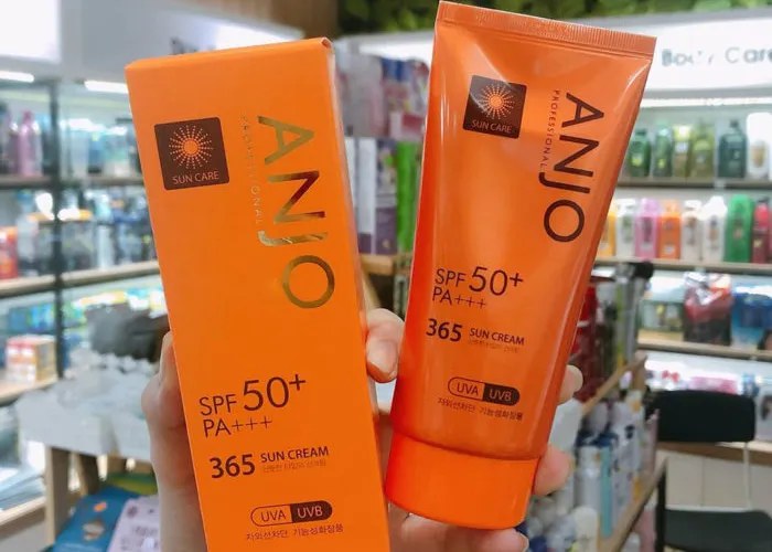 Thiết kế bao bì kem chống nắng Anjo Professional 365 Sun Cream tiện lợi